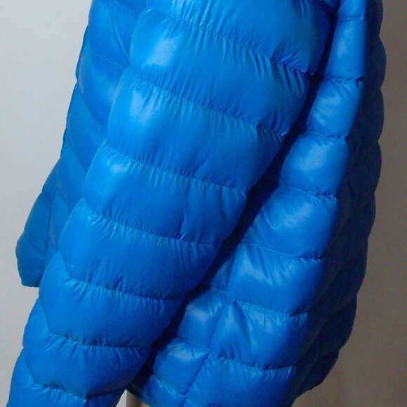 Original Deluxe Cobalt Blue Puffer Lightweight Jacket with travel bag Size L - Picture 3 of 12